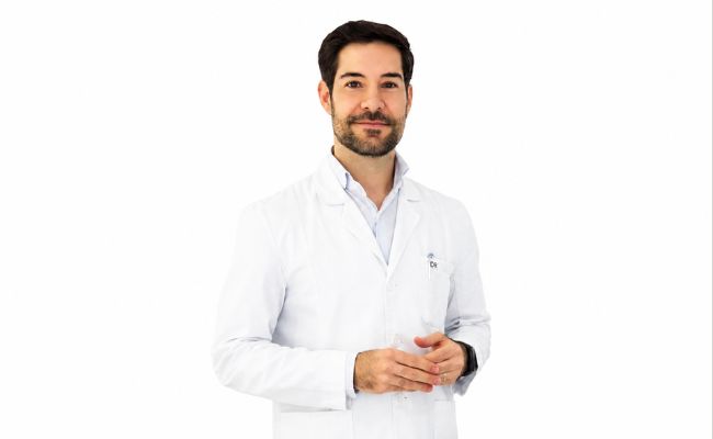 Dr. David Saceda Corralo